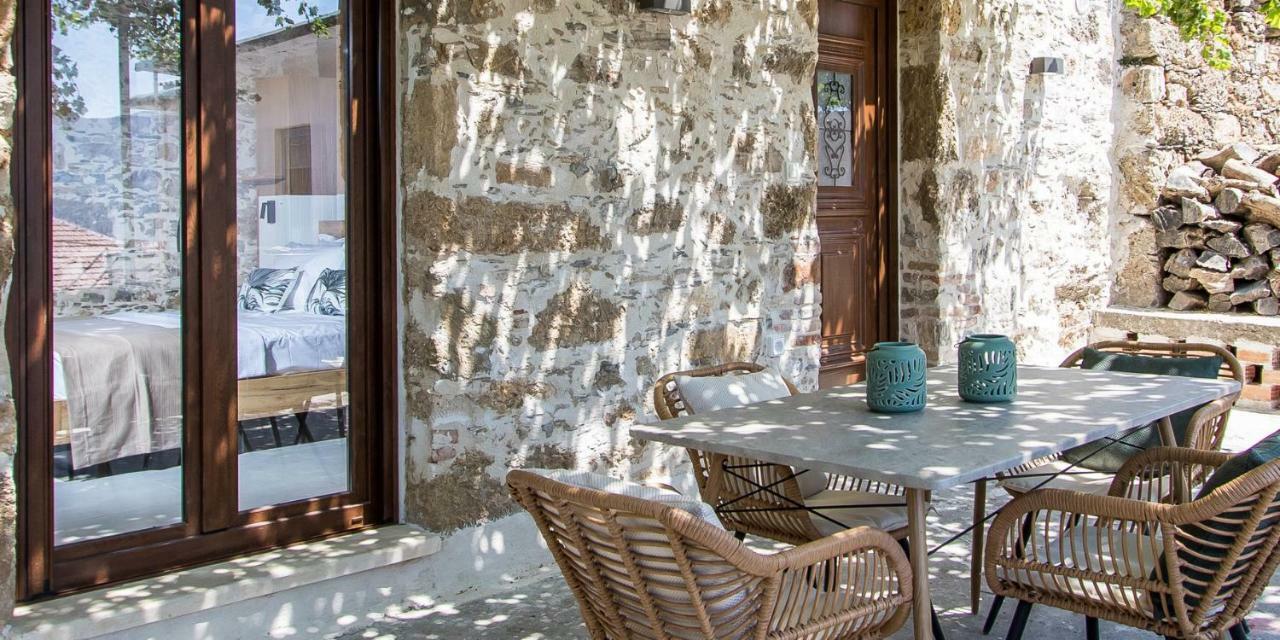 Stairs Homes & Suites Kamaria  Esterno foto